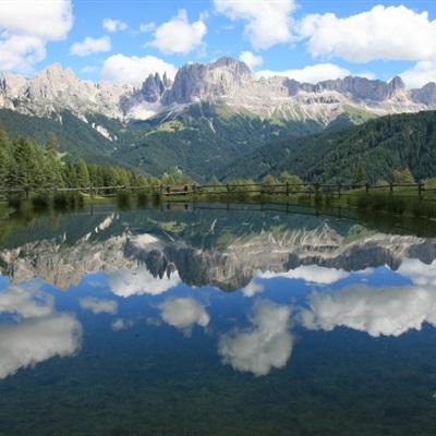 乳液狂飙开襟网站MIMEI