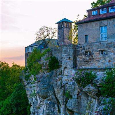 大卡车吃小汽车3